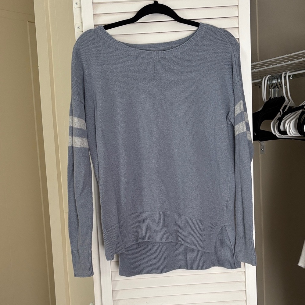 American Eagle Outfitters Gray Long Sleeve Top